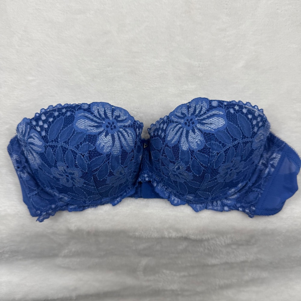 Victoria's Secret Blue‎ Floral Lace Strapless Underwire Bra 34B no straps